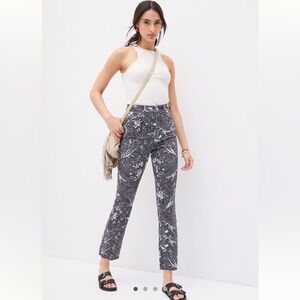 NWT Anthropologie Pilcro The Cigarette Slim Straight Black Floral Jeans